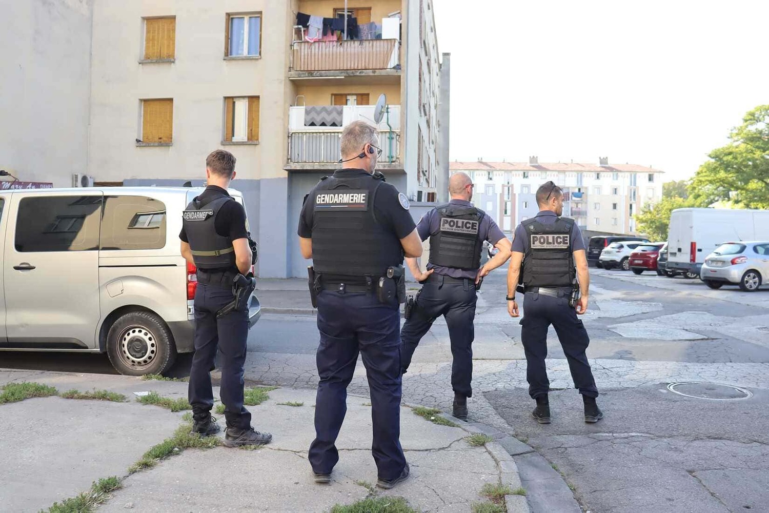 police expluse squatteur